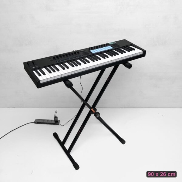 TECLADO MIDI LAUNCHKEY 61